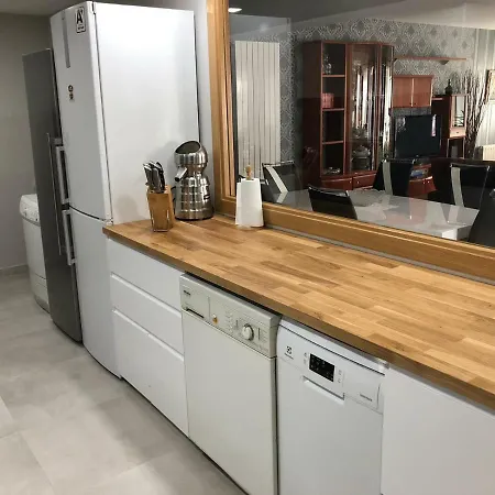 Lägenhetshotell Estudios Deusto 3*