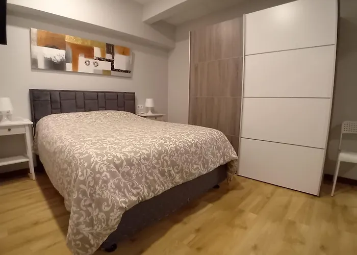 Estudios Deusto 毕尔巴鄂