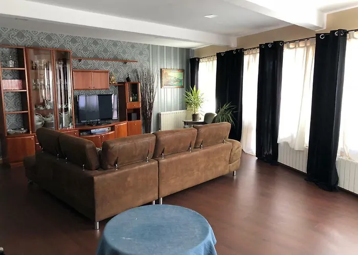 Estudios Deusto 4* 毕尔巴鄂