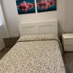 Estudios Deusto בילבאו
