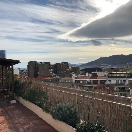 Estudios Deusto 4*