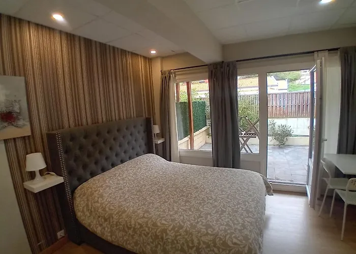 Apartahotel Estudio Deusto