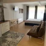 Aparthotel Estudios Deusto