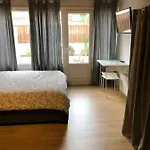 Estudios Deusto Aparthotel 4*