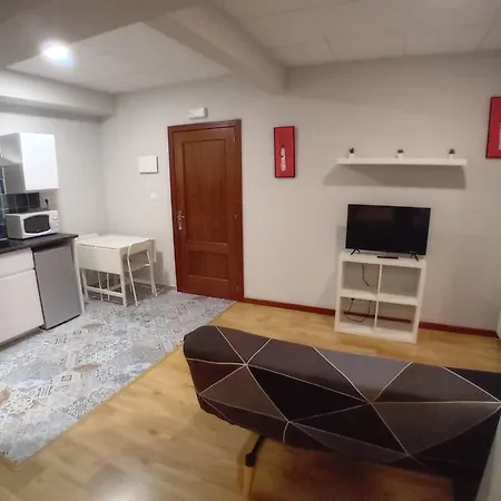 Estudios Deusto 3* Бильбао