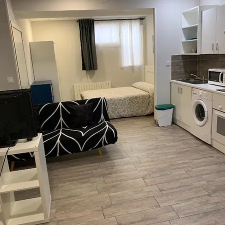 Estudios Deusto 아파트호텔 빌바오